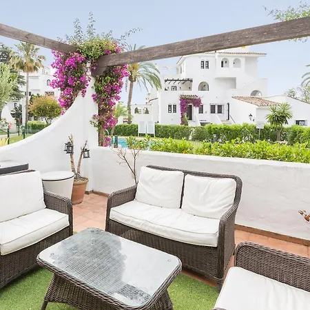 Aldea Blanca 2 Dorm Apartment Marbella